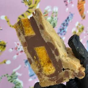 Full Crunchie Cookie Pie – Rich Flavour